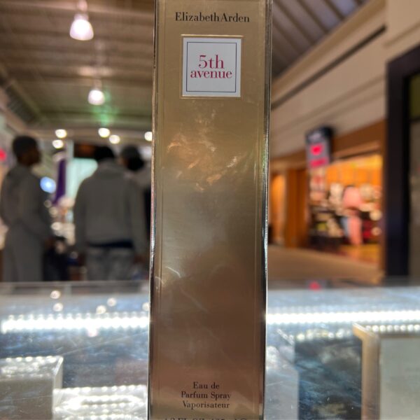 Elizabeth Arden 5th Avenue 4.2